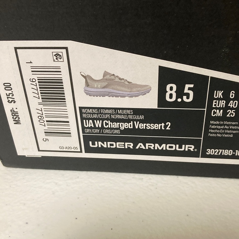 Under Armour Women's Running Shoes Charges Verssert 2, Size 8.5 - Picture 4 of 6